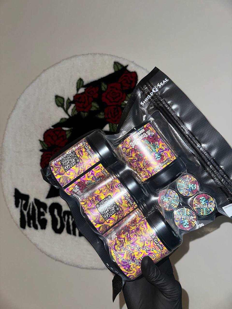 TheOtherOne Extracts Buds